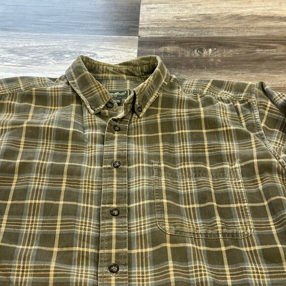 Eddie Bauer Brown Mens L Casual Button Down Cozy Long Sleeve Flannel shirt heavy - Picture 1 of 14